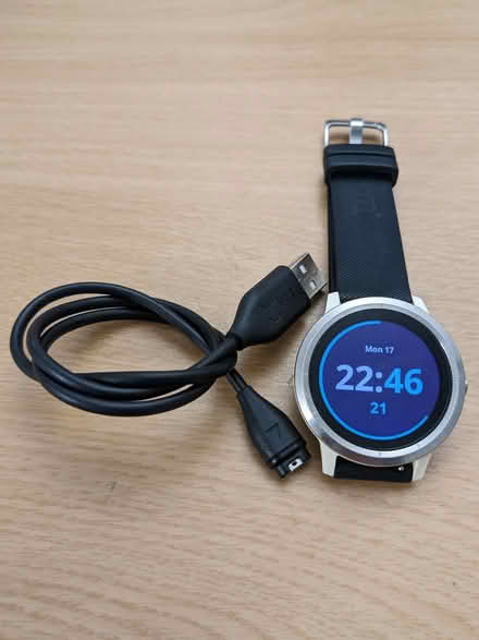 Photo of free Garmin vivoactive 3 smartwatch (Wansdworth SW18) #1