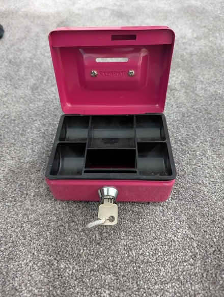 Photo of free Mini cash tin with key (Abingdon OX14) #1