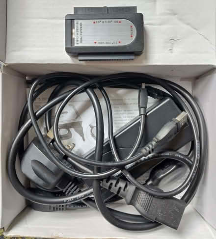 Photo of free USB SAT/IDE adapter (Chapel End E17) #2