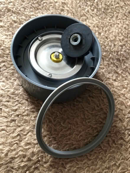 Photo of free NutriBullet blade (North London N4) #4