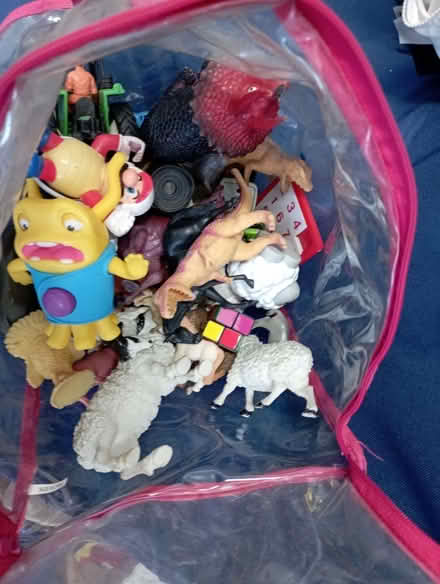 Photo of free Mixed bag of dinosaurs and animals (Top Amersham HP6) #1