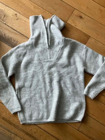 Photo of free Warm women’s tops (Dagenham RM10) #2