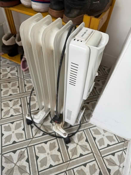 Photo of free Plug in heater (KT18 7ns) #1