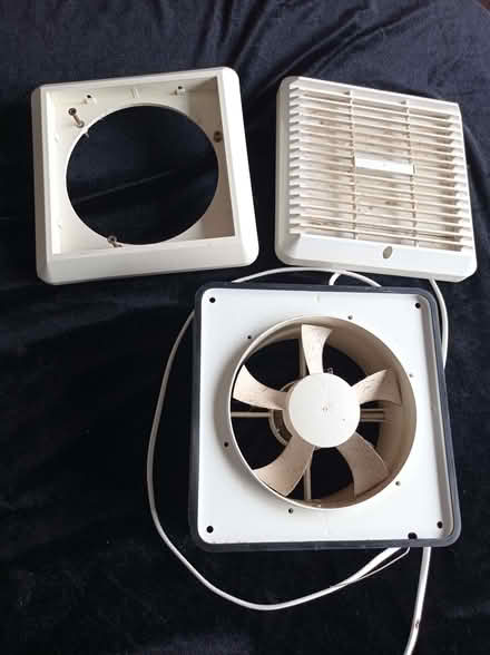 Photo of free Manrose 6" Extractor Fan (Bomere Heath SY4) #1