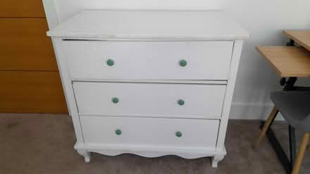 Photo of free Chest of drawers (needs fixing) (Brighton, BN1) #1