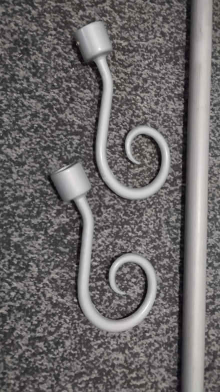 Photo of free Extendable curtain pole (Dalry EH11) #2