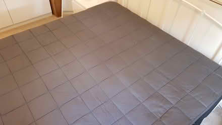 Photo of free Weighted Blanket 150 cm x 200 cm (Guildford GU1) #4