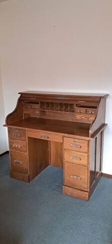 Photo of free Roll-top Desk #1