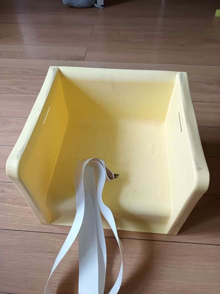Photo of free Booster seat (Willey Green GU3) #3