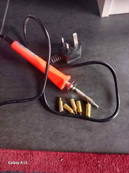 Photo of free Pyrography tool kit from Hobbycraft (Middleton DE4) #1