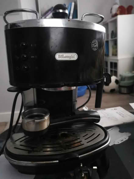 Photo of free DeLonghi Coffee Maker (Barnet EN5) #1