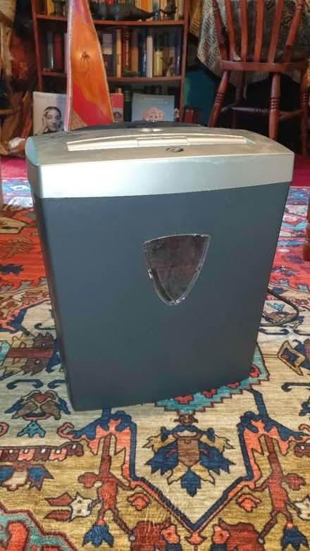 Photo of free Paper Shredder (Brighton, BN2) #1
