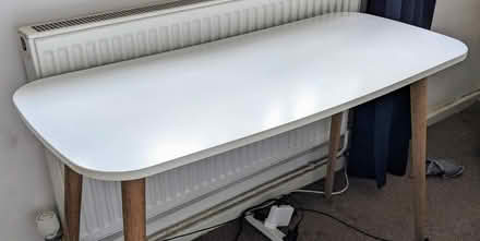 Photo of free Argos Bodie Desk (Shoreditch Park, N1) #3