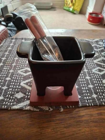 Photo of free Fondue set (Osmondthorpe LS9) #2