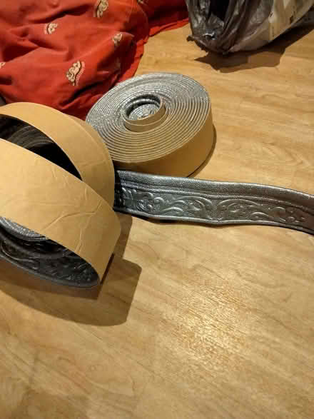 Photo of free Wallpaper border (Penarth CF64) #1