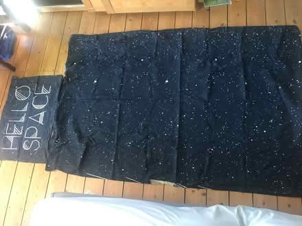 Photo of free Single bed duvet cover set (E11 Leytonstone) #2