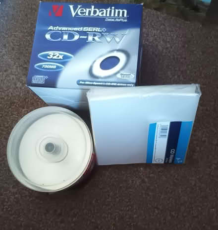 Photo of free CD-RW & CD-R & CD wallets (Southbourne) #1