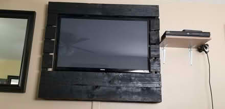 Photo of free Wood Frame for Flat Screen (North Linthicum) #3