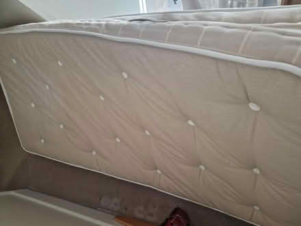 Photo of free Good quality single mattress (Chiswick W4) #1