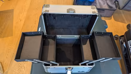 Photo of free Metal vanity case (Finsbury Park N7) #4