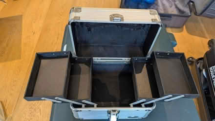 Photo of free Metal vanity case (Finsbury Park N7) #4