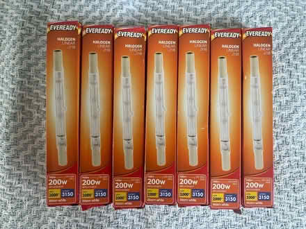 Photo of free x7 halogen light bulbs (RG9 Henley) #1