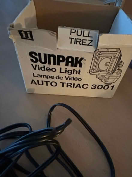 Photo of free Old school video Iight (Clarksville Columbia area) #2