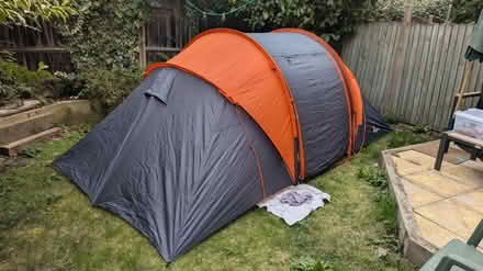 Photo of free 4 man Halfords tent (TW9) #2
