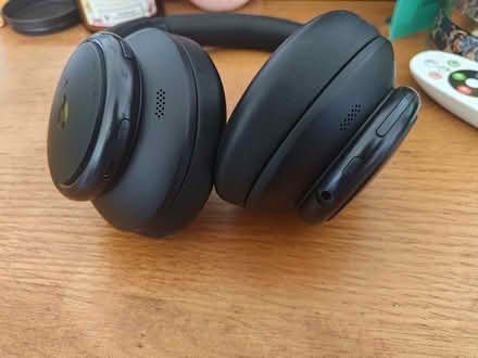 Photo of free Overear headphones noise cancelling (N15, near Downhills Park) #2