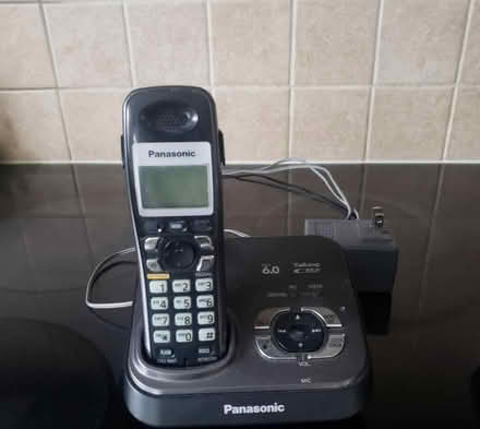 Photo of free Cordless phone with extra handset (West Oakville) #2
