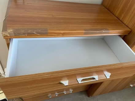 Photo of free 5 chest drawers (Ha2 8rd) #3
