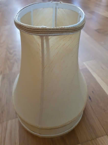 Photo of free Lamp shade (W5 Ealing) #2