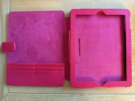 Photo of free Tablet cover - fits older ipads (Waterlooville PO8) #1