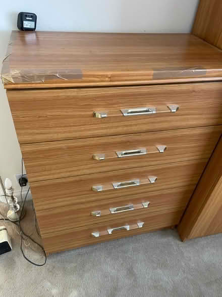 Photo of free 5 chest drawers (Ha2 8rd) #1