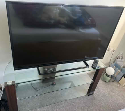Photo of free Tv stand and tv (Wembley) #1