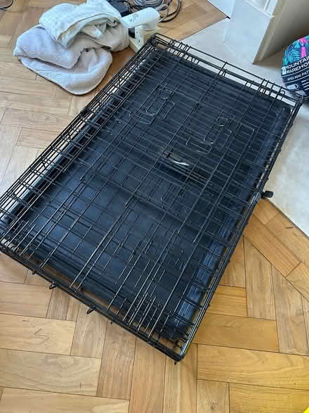 Photo of free Dog Crate (NW8 6EL) #1