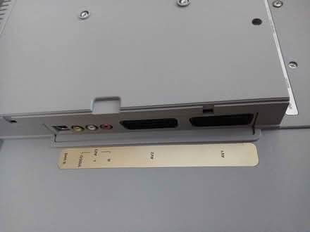 Photo of free 32 inch tv (Waterlooville and cowplain) #1