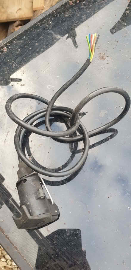 Photo of free Trailer connection leads (Hyde Lea ST17) #2
