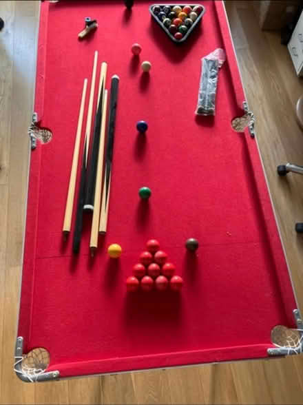 Photo of free Small snooker table set (Barnet EN5) #1