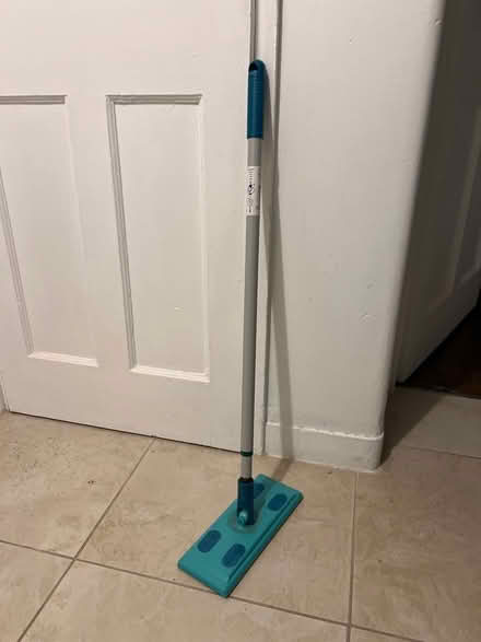 Photo of free Leifheit extendable flat mop (SW8) #1