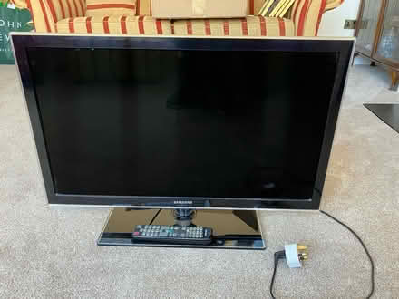 Photo of free Television-32” (Wimbledon) #1