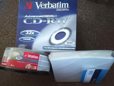 Photo of free CD-RW & CD-R & CD wallets (Southbourne) #2