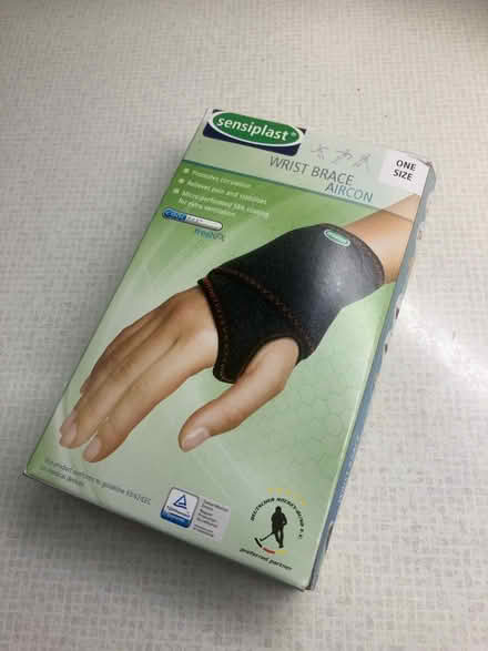 Photo of free Wrist brace (OX4 Temple Cowley Oxford) #1