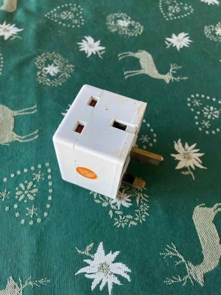 Photo of free 3socket multi-adaptor (Headington OX3) #1