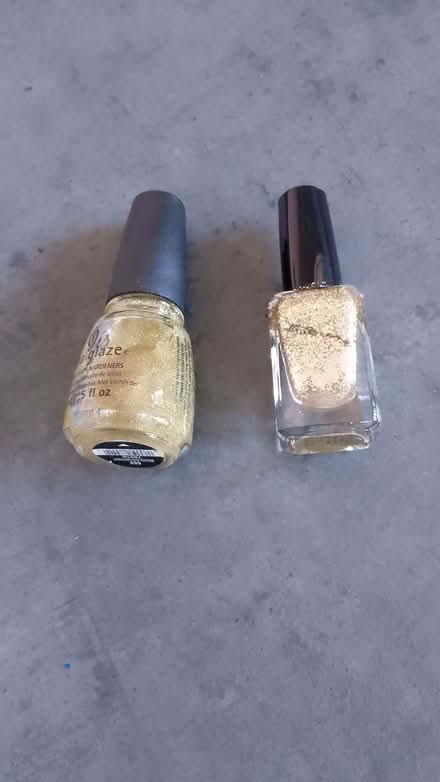 Photo of free Gold nail polish (Emmbrook RG41) #1
