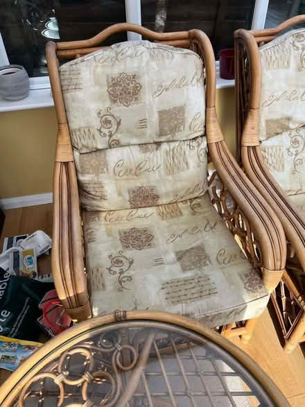 Photo of free Conservatory Sofa, Chairs, Table. (Hutton Mount CM13) #3