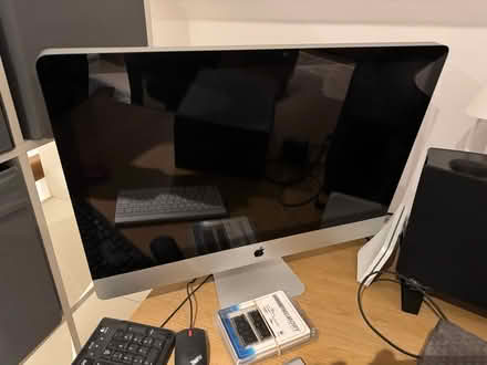 Photo of free iMac 2009 (Basingstoke RG27) #1