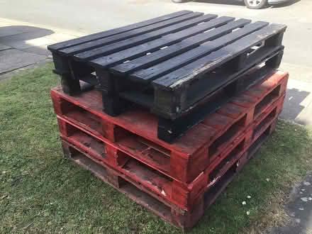 Photo of free Pallets (Bexleyheath DA6) #1