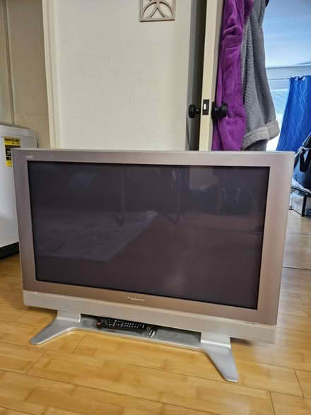Photo of free Plasma TV (Rose Garden) #1