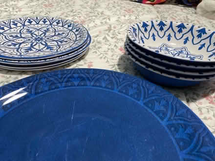 Photo of free For offer: Blue dishes for 4 (Southwest Portland) #2